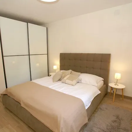 Buneta Apartament